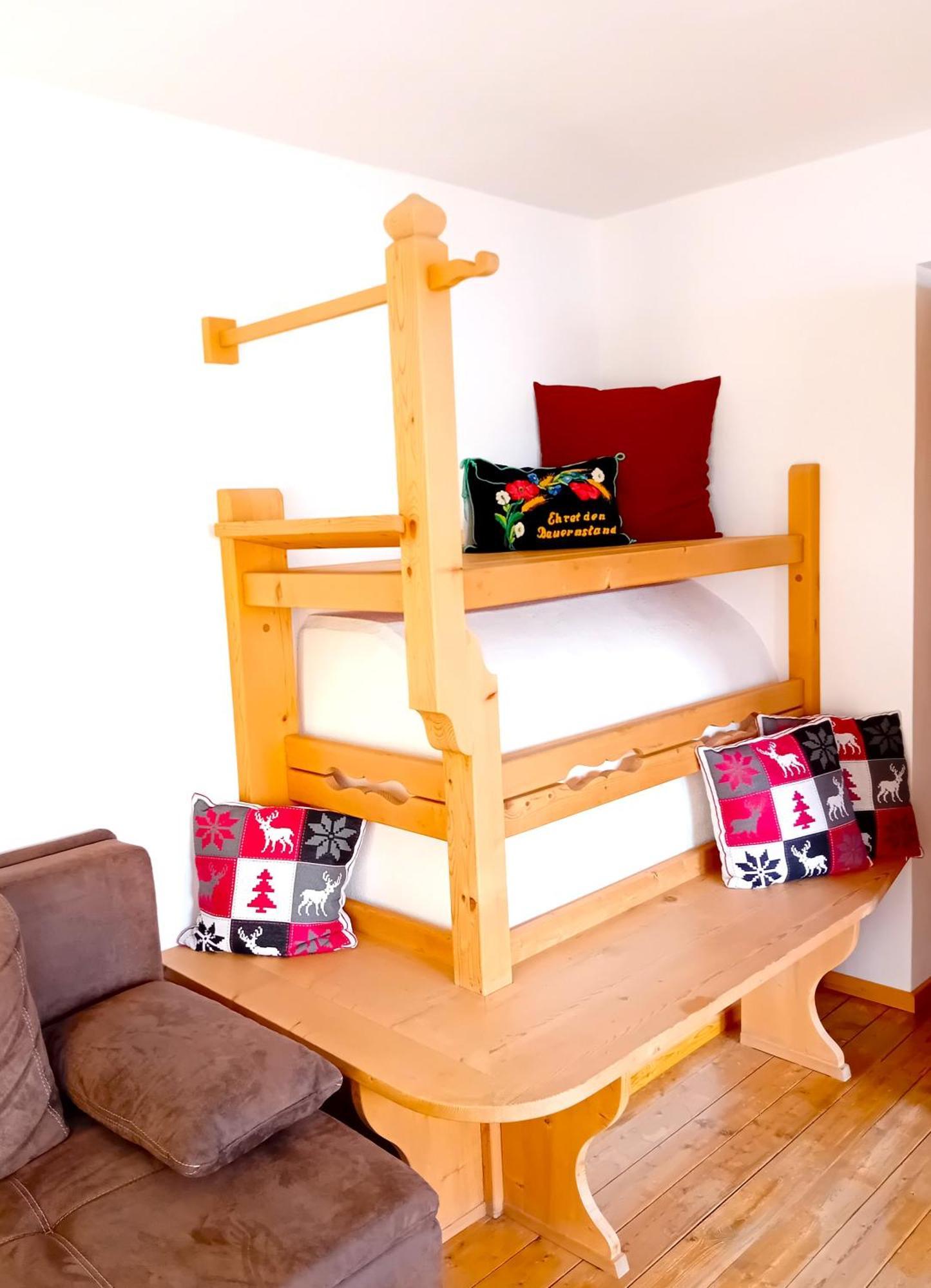 Lue De Terza Apartment San Vigilio Di Marebbe Luaran gambar